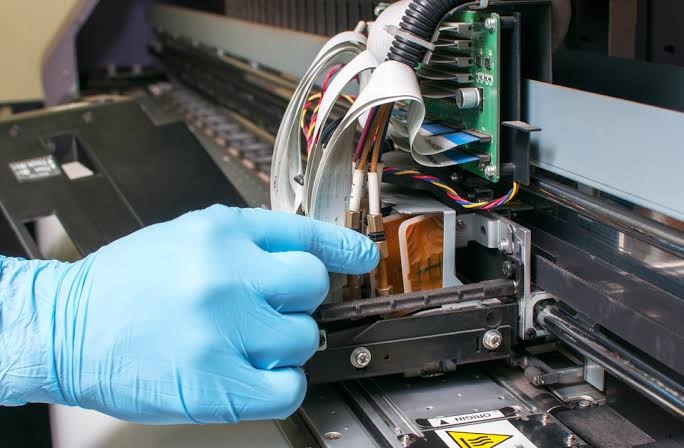 How to do printer maintenance on Windows 11?